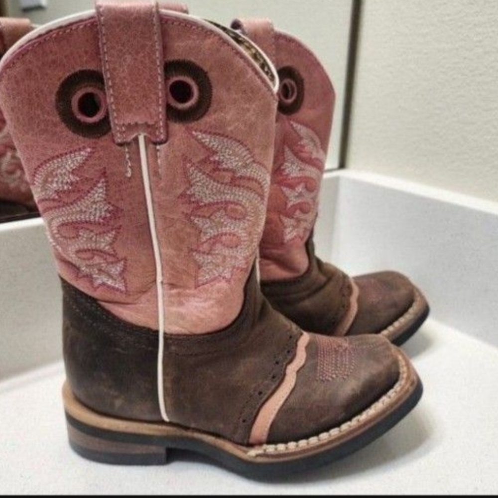 Lucchese Kids Boots in Pink and Brown